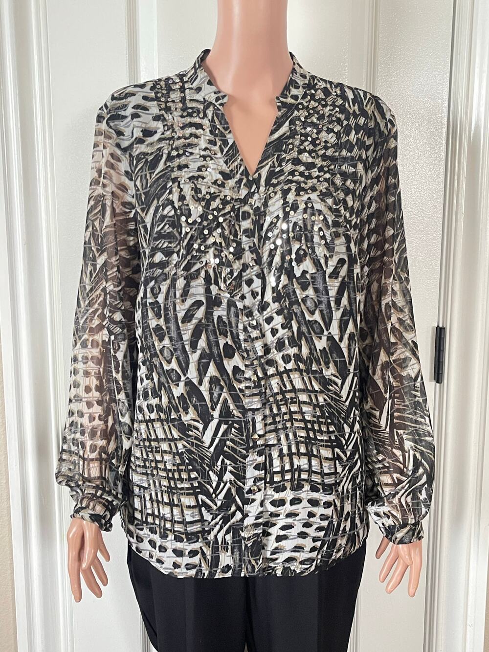 JM Collection Size 10 Black Gray Taupe Tunic Top Sheer